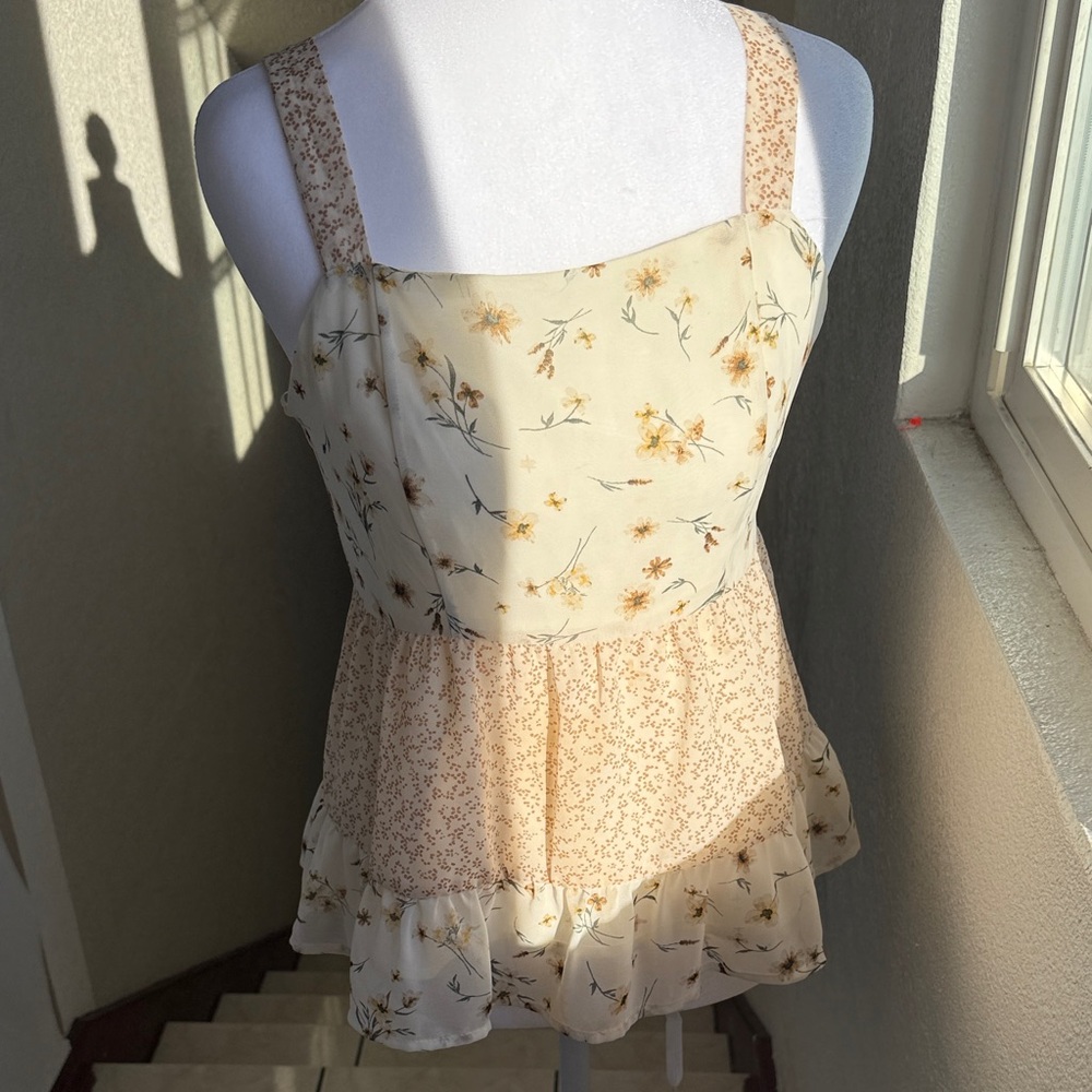 Paper Crane Floral Cream and Tan Blouse